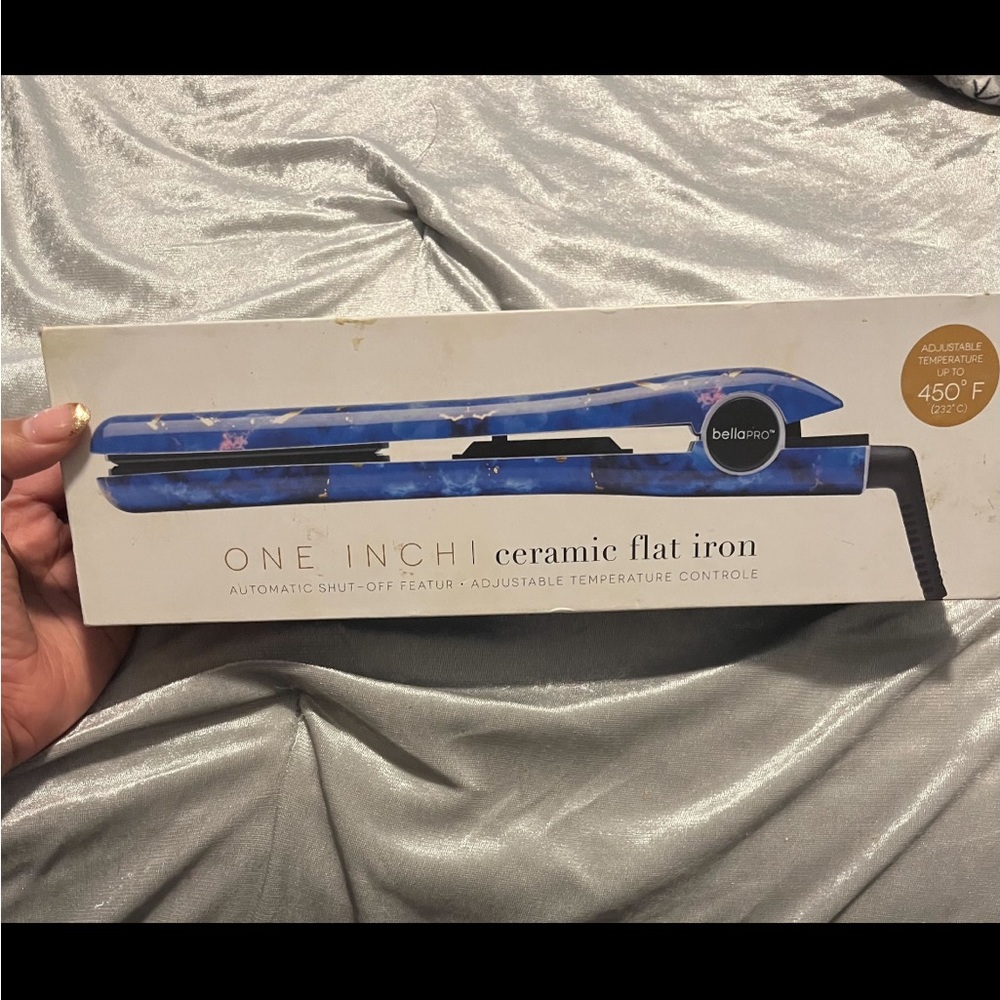 Flat iron